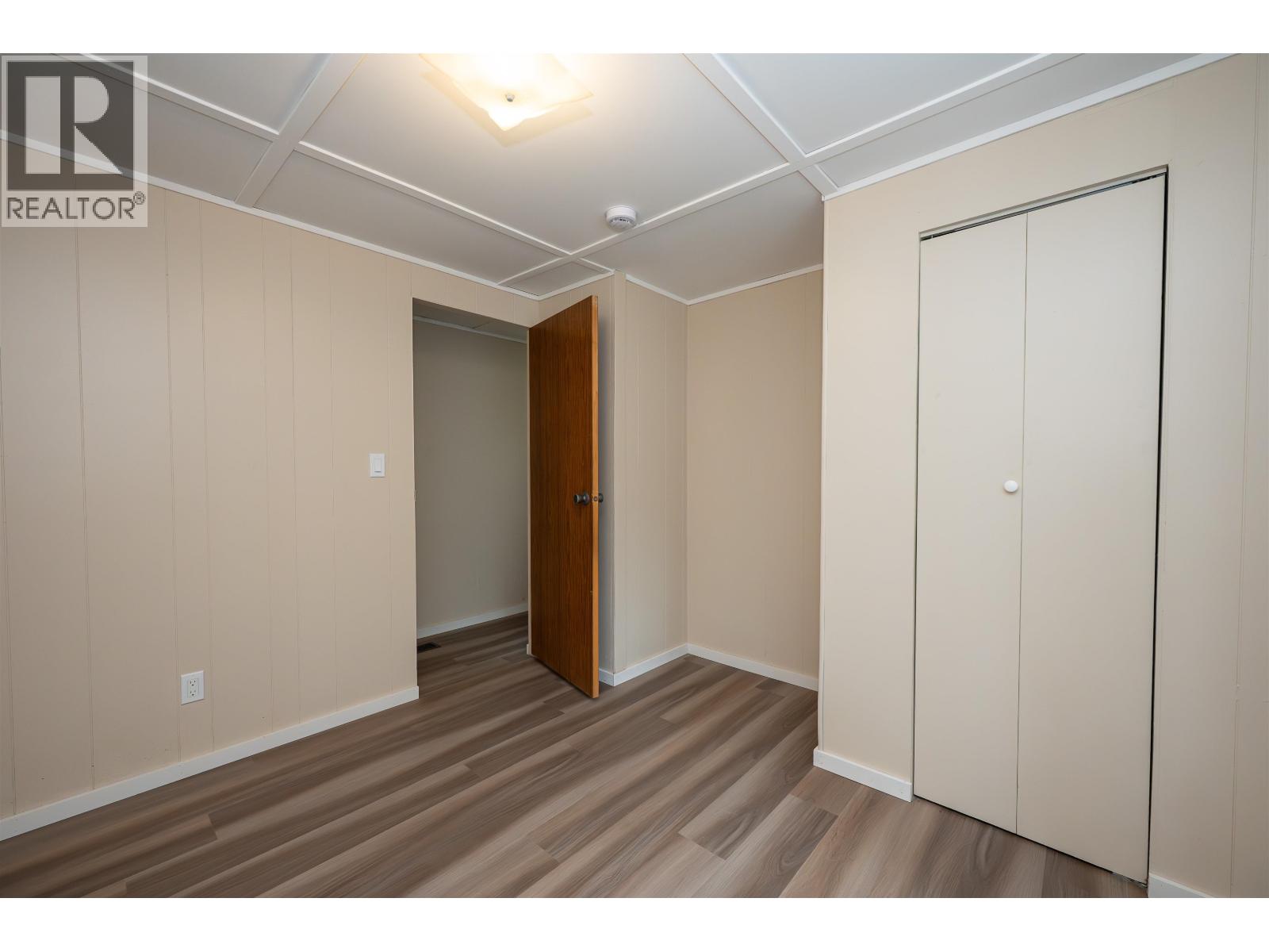 #11 1322 DOG CREEK ROAD - 14
