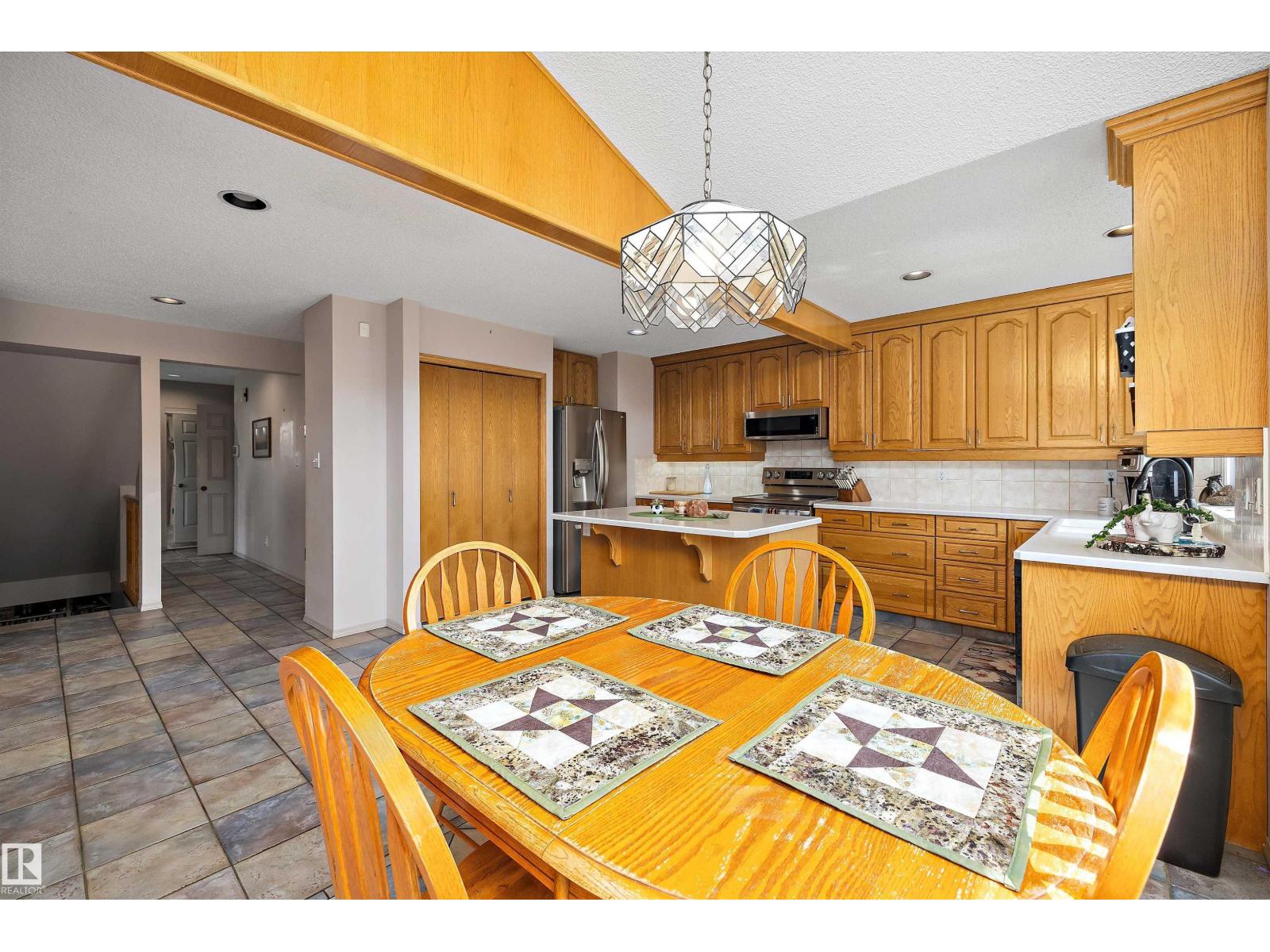 9811 158 AV NW - Image 15
