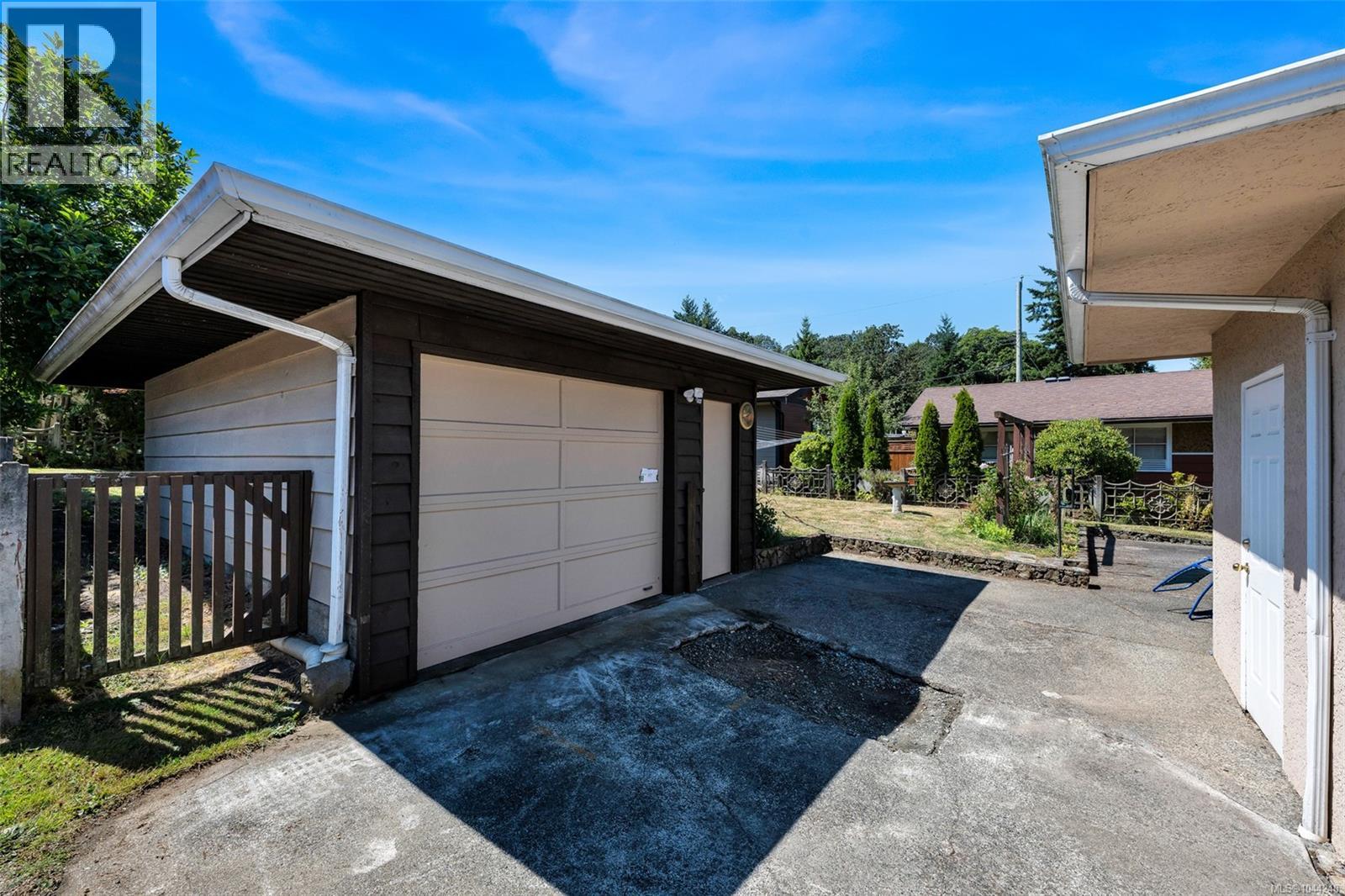 1071 Lodge Ave - 21