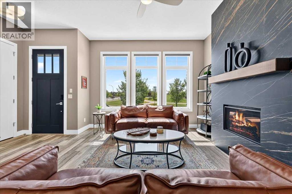 24 Mahogany Gardens SE, Mahogany, Calgary photo 4