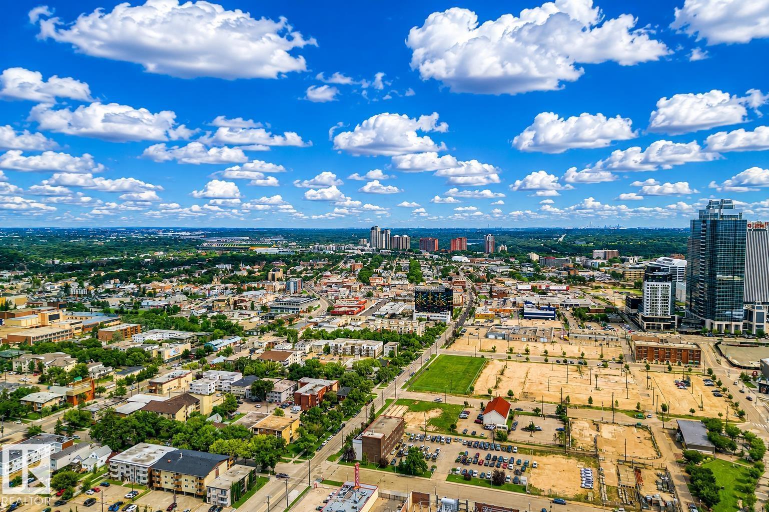 #3411 10360 102 ST NW - 44
