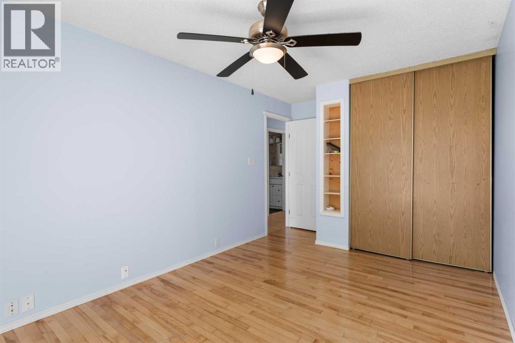 27 Elk Hill Southeast - Photo 15