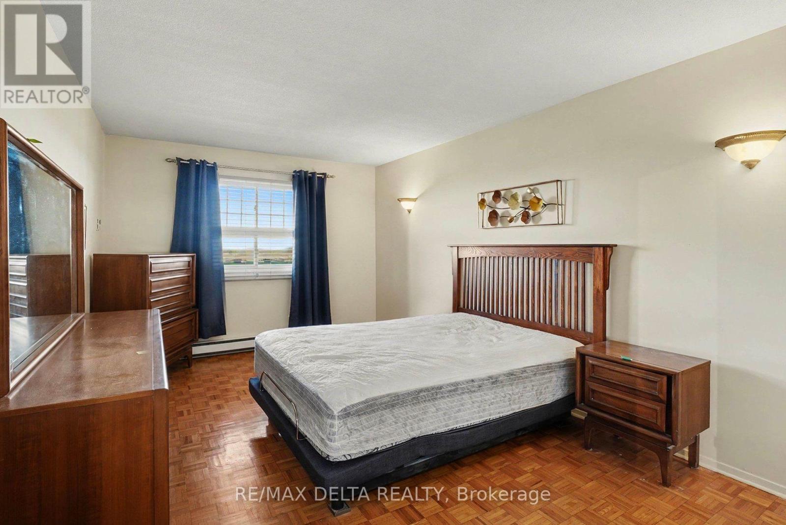 2 Bed, 1 Bath House for Sale in Ottawa – 1610 – 158A MCARTHUR AVENUE, Ottawa – MLS# X13669118 - Image 23