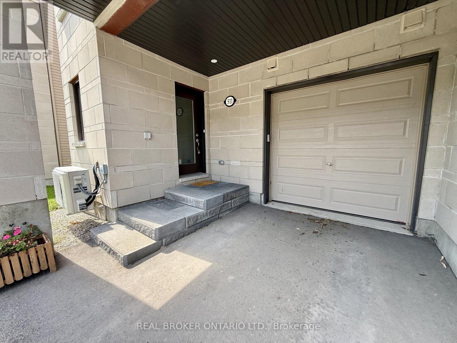 2 Bed, 3 Bath House for Rent in Ottawa – 511 STADACONE ROW, Ottawa – MLS# X13669136 - Image 2