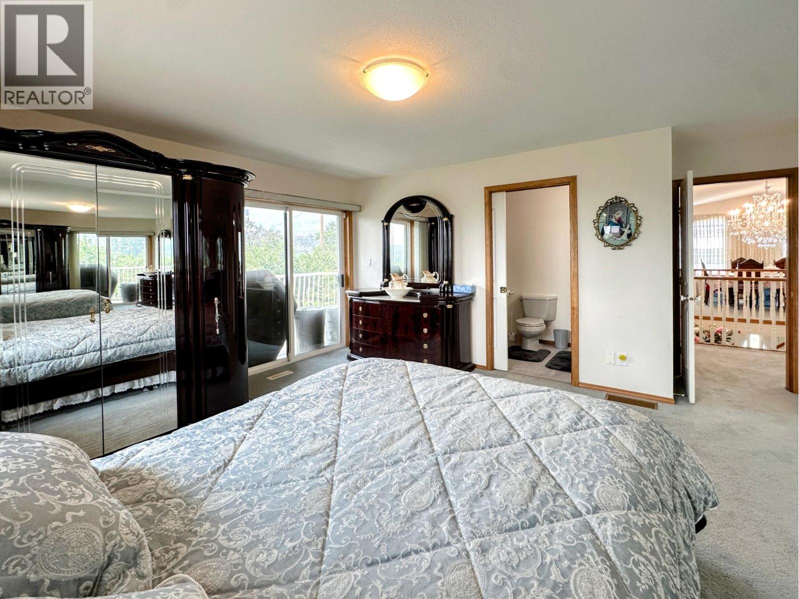  10501 100th Avenue, Osoyoos