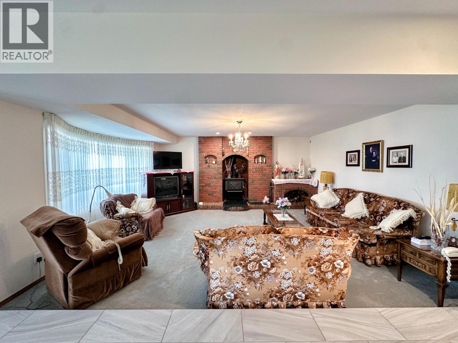 10501 100th Avenue - 47