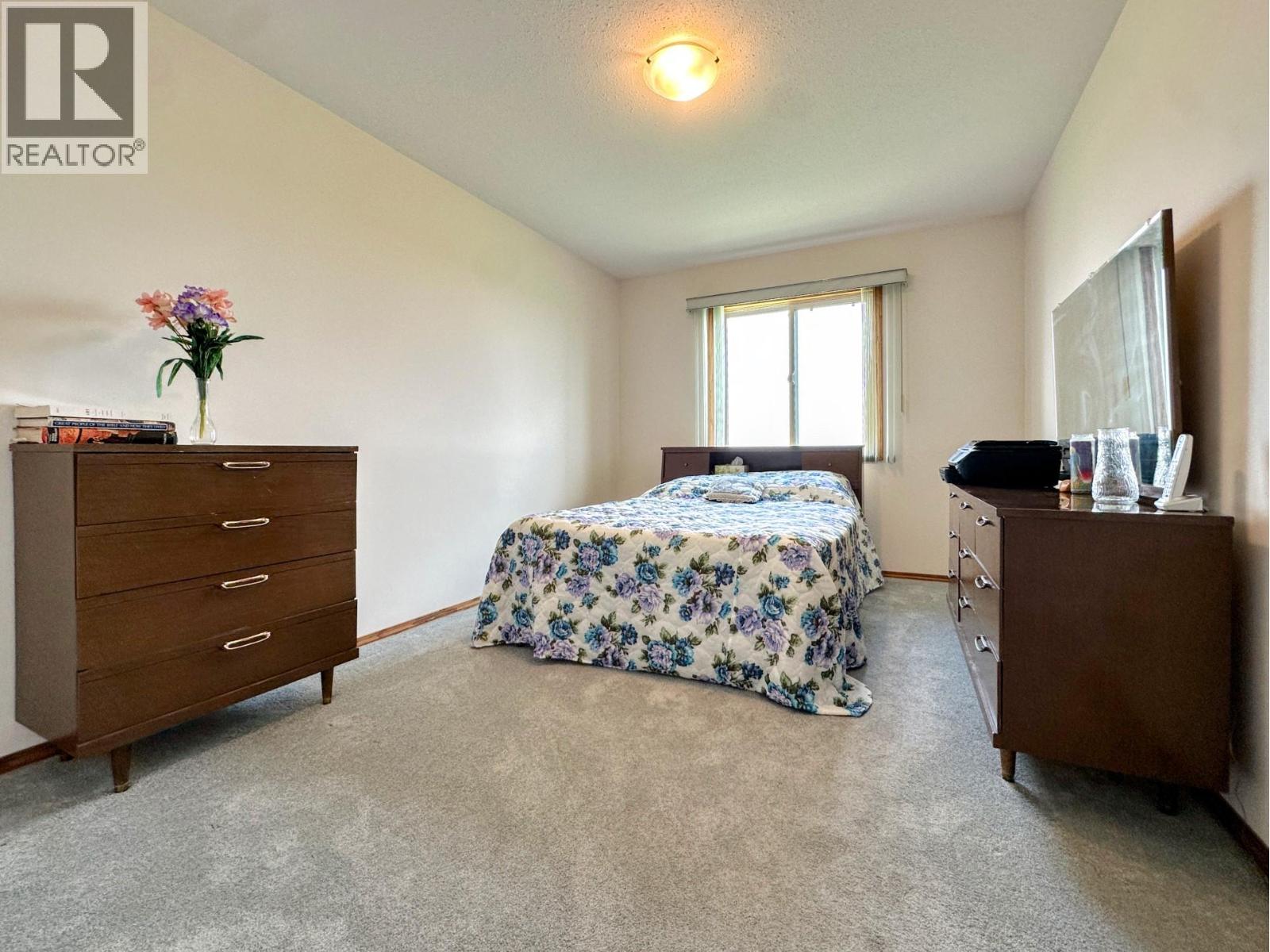 10501 100th Avenue - 31