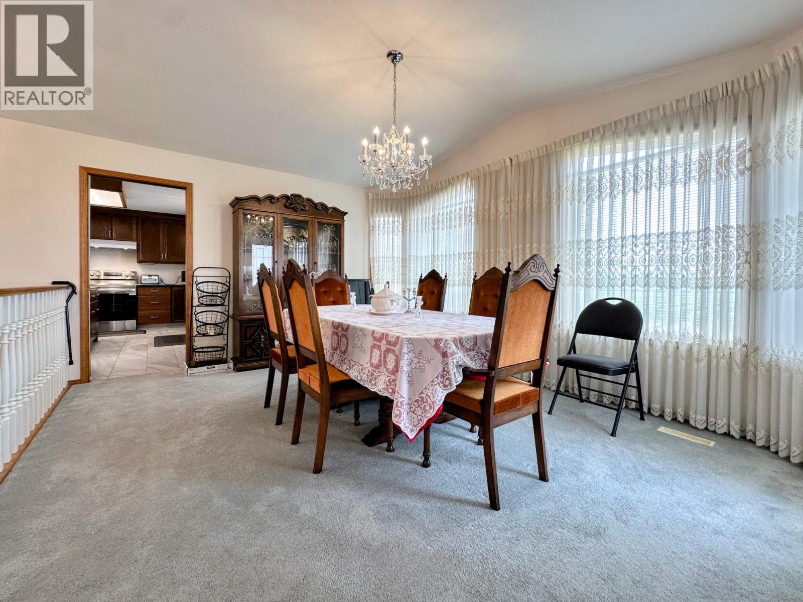  10501 100th Avenue, Osoyoos