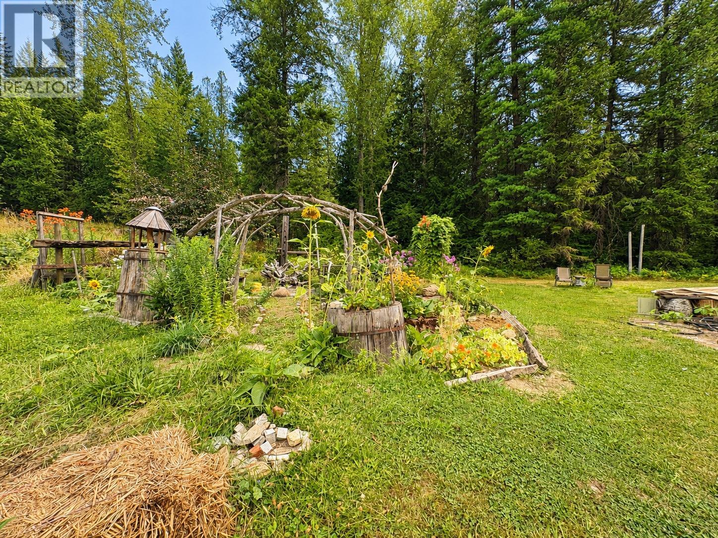3233 Mabel Lake Road, Enderby