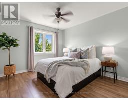 5 Caserta Street, Georgina, ON L4P0E6 Photo 11