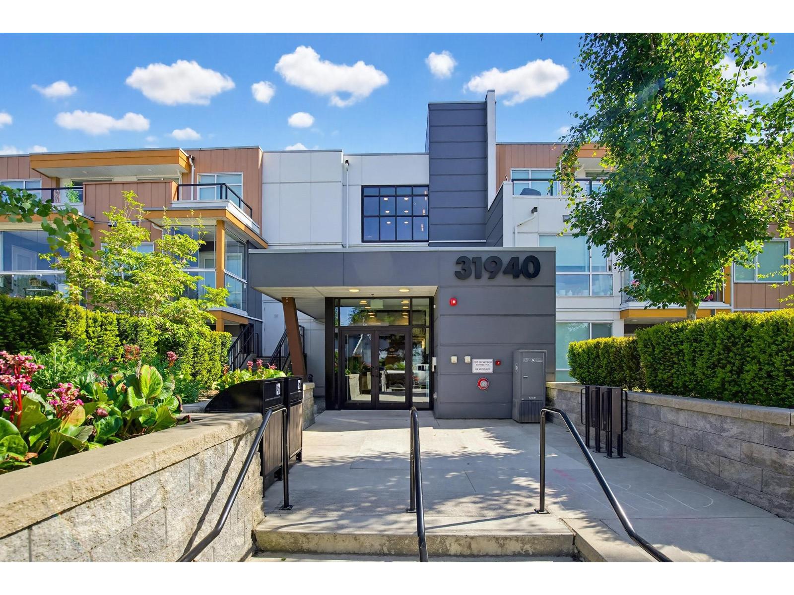 B412 31940 RAVEN AVENUE, Mission