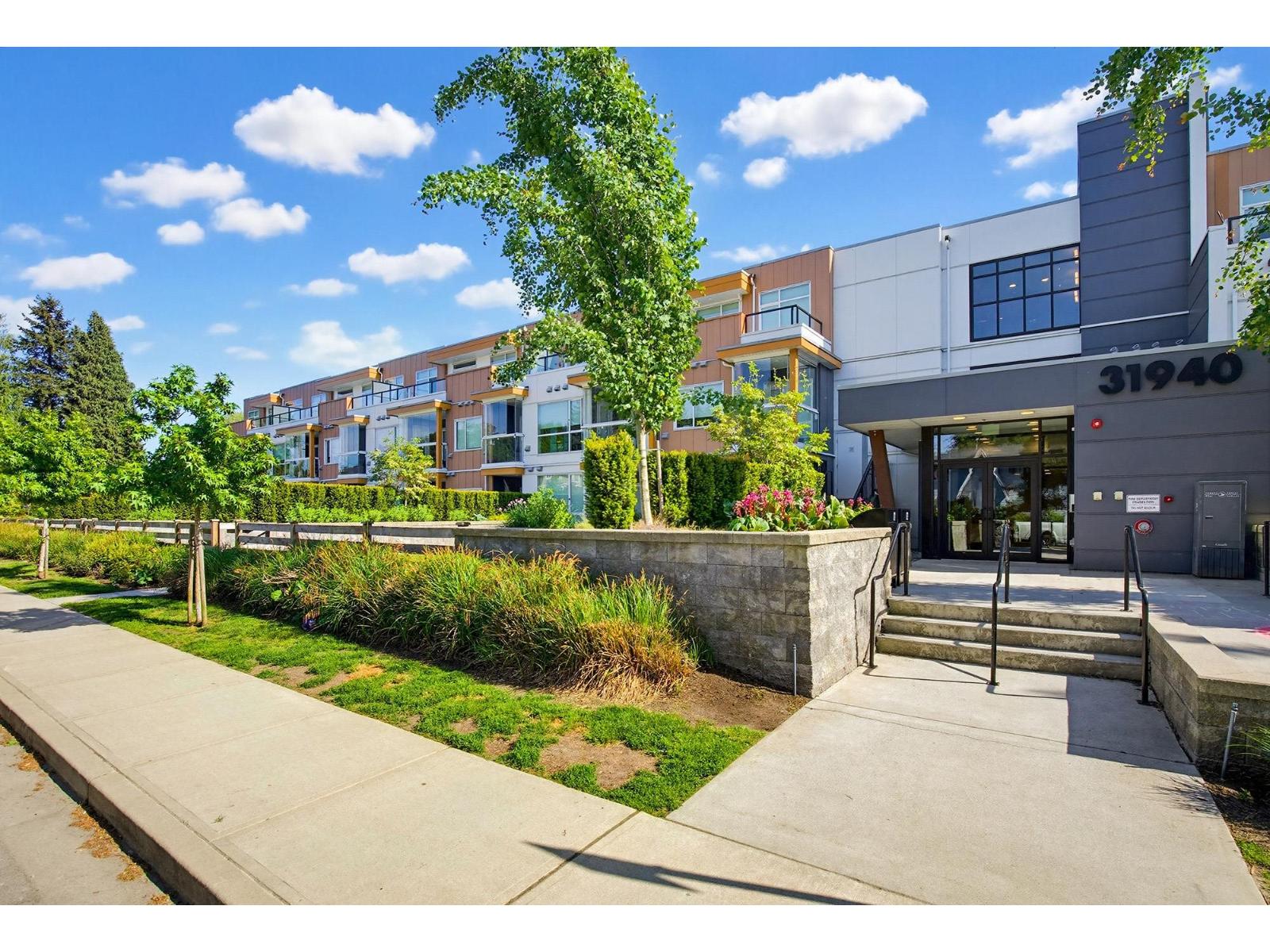 B412 31940 RAVEN AVENUE, Mission