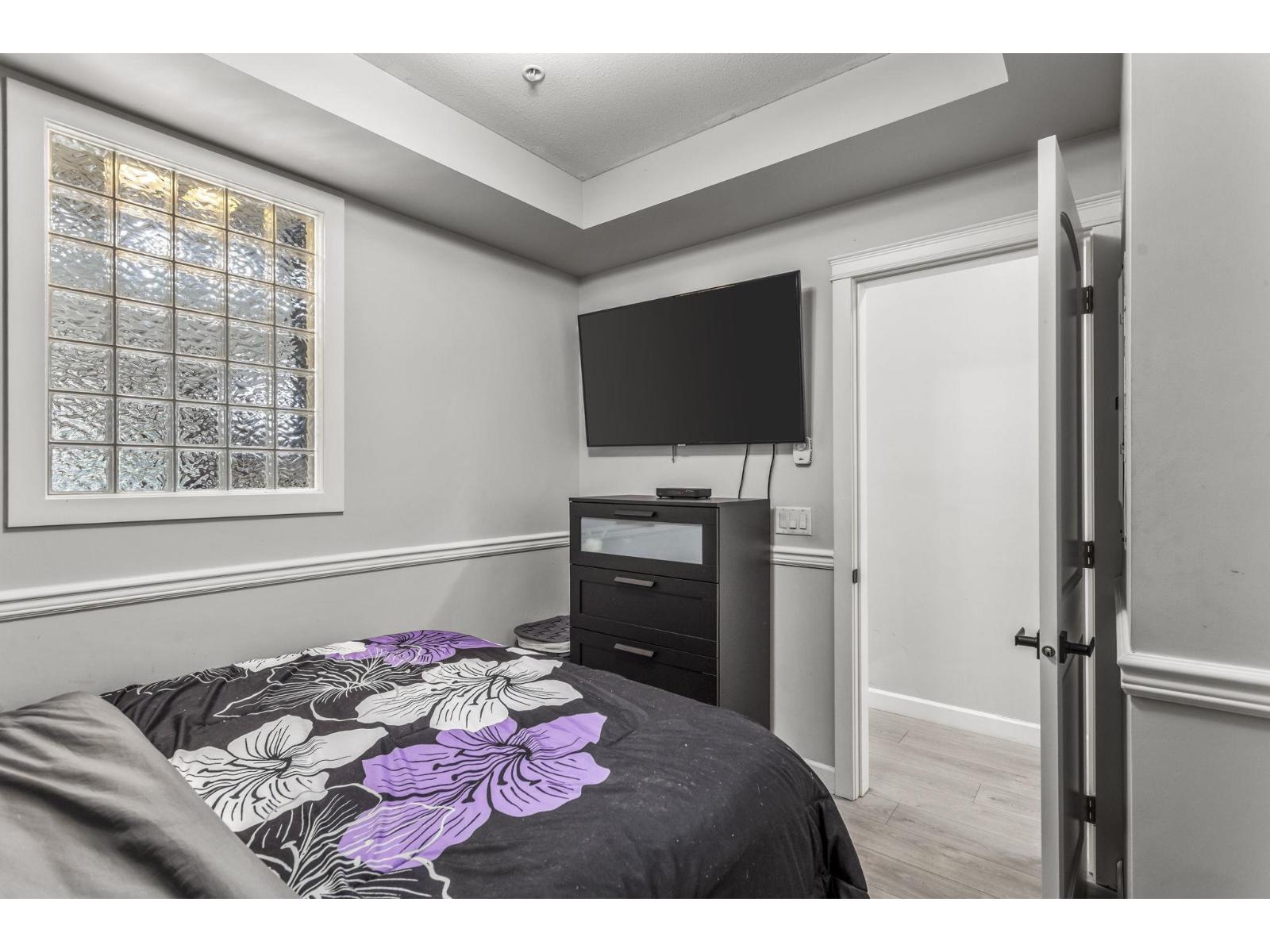 253 8258 207A STREET, Langley