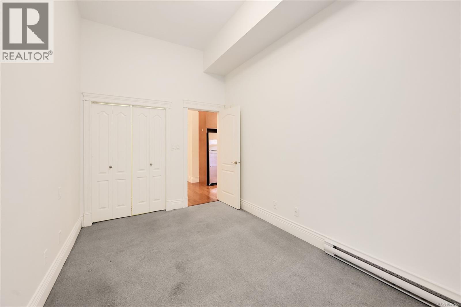 #203 1602 Quadra St - 17