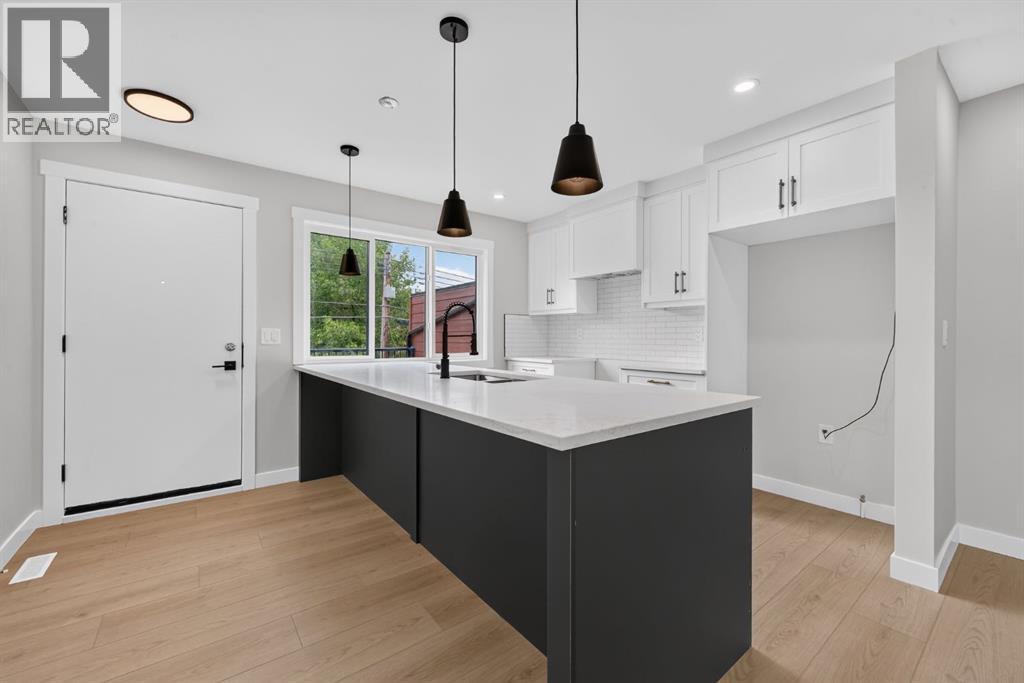 2024 12 Avenue Southwest - Photo 23