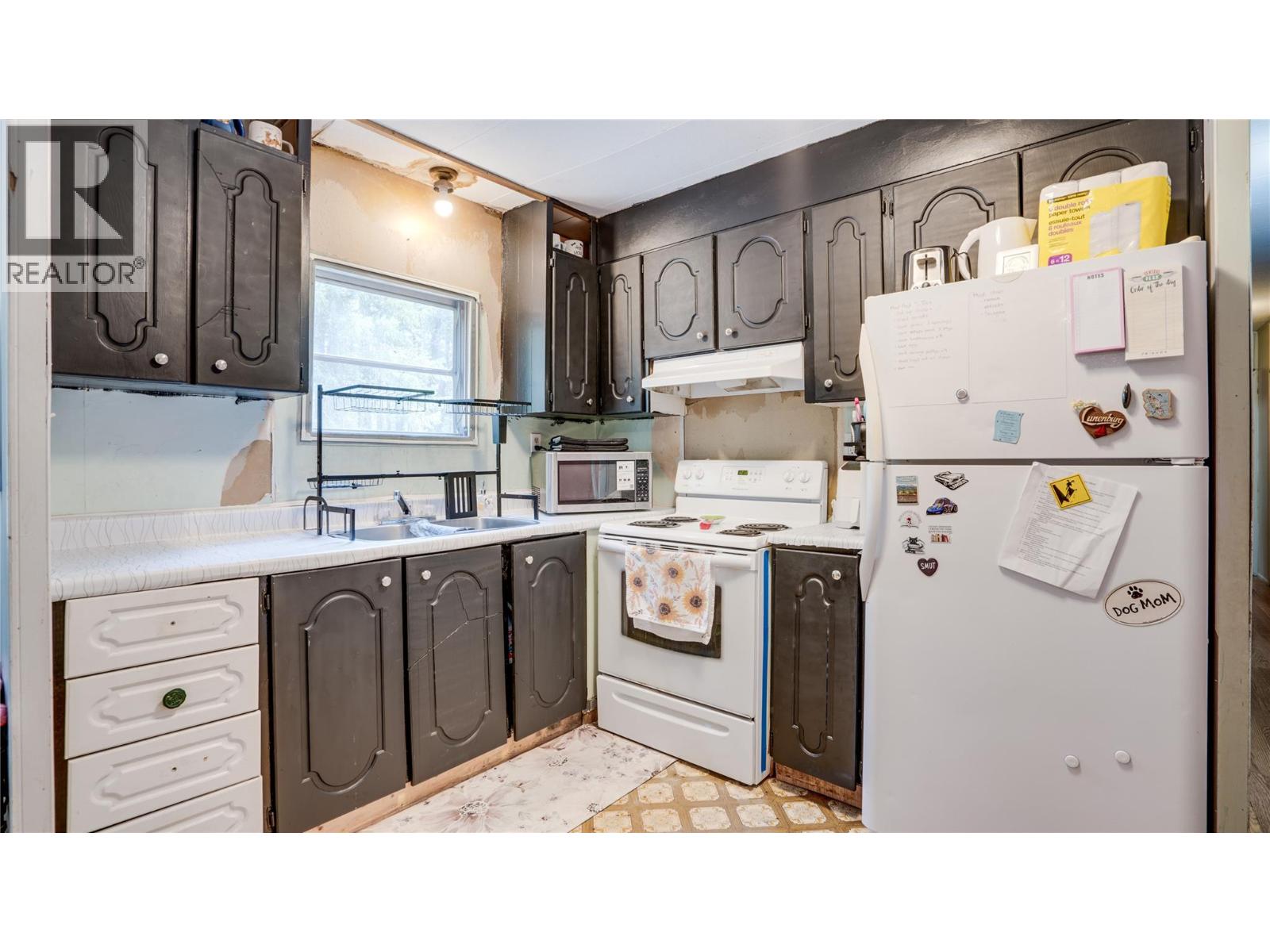 2996 Brockman Road, Salmon Arm