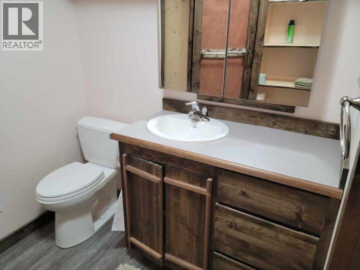 98 OLD N THOMPSON Highway, Clearwater