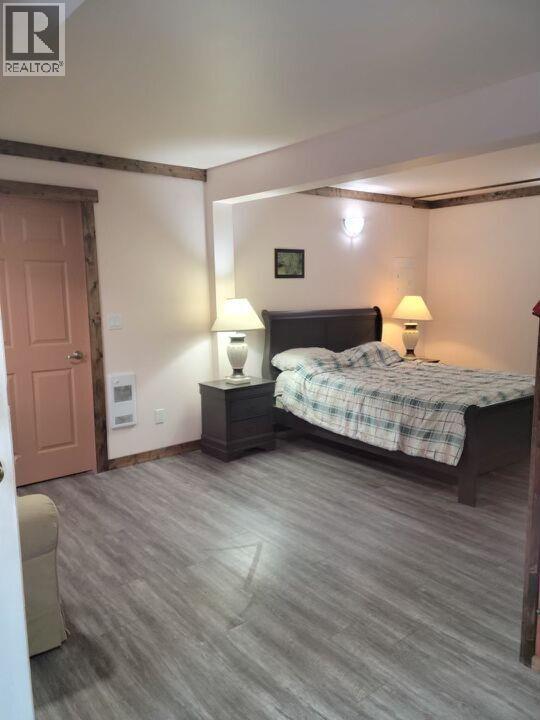 98 OLD N THOMPSON Highway, Clearwater