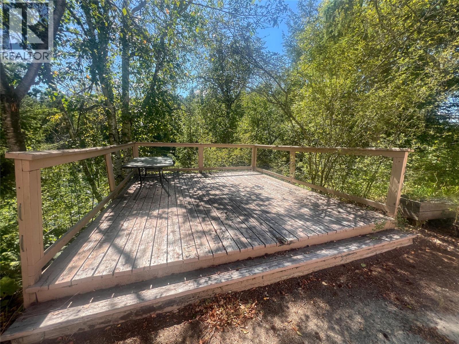 98 OLD N THOMPSON Highway, Clearwater