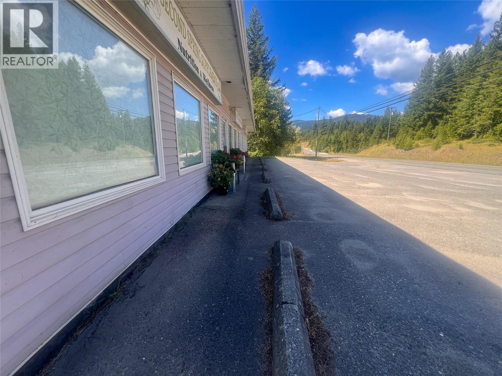 98 OLD N THOMPSON Highway, Clearwater