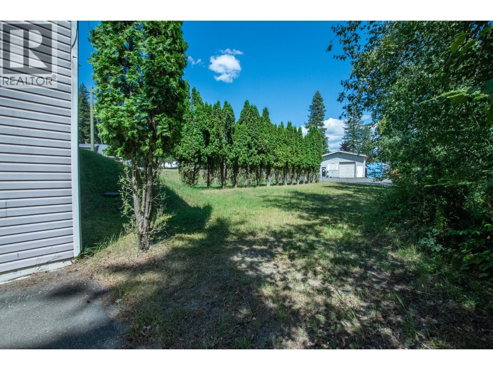 98 OLD N THOMPSON Highway, Clearwater