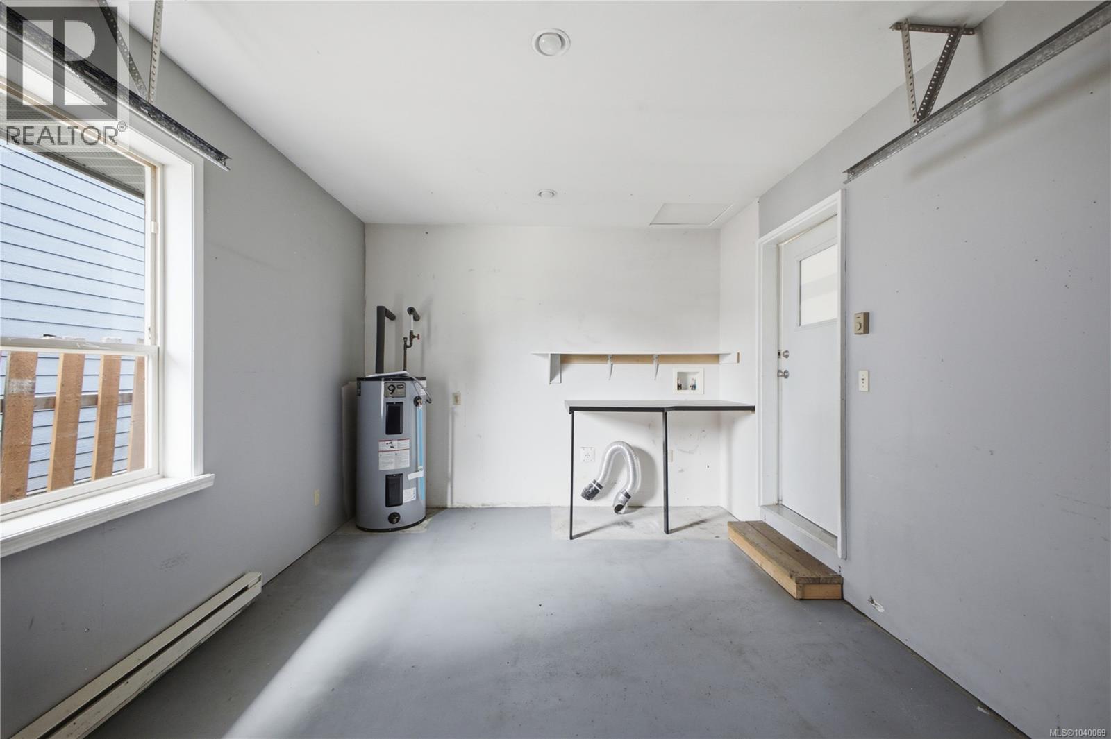 1126 18th St - Image 42