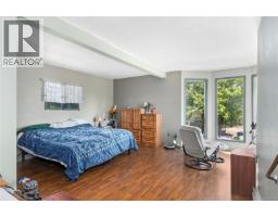 8712 Island Hwy N, Black Creek, BC V0R1C0 Photo 18