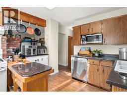 8712 Island Hwy N, Black Creek, BC V0R1C0 Photo 16
