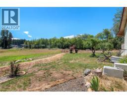 8712 Island Hwy N, Black Creek, BC V0R1C0 Photo 40