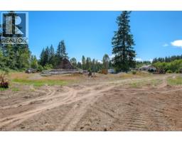 8712 Island Hwy N, Black Creek, BC V0R1C0 Photo 47