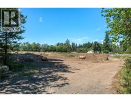 8712 Island Hwy N, Black Creek, BC V0R1C0 Photo 51