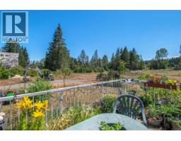8712 Island Hwy N, Black Creek, BC V0R1C0 Photo 39
