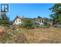 8712 Island Hwy N, Black Creek, BC V0R1C0 Photo 43