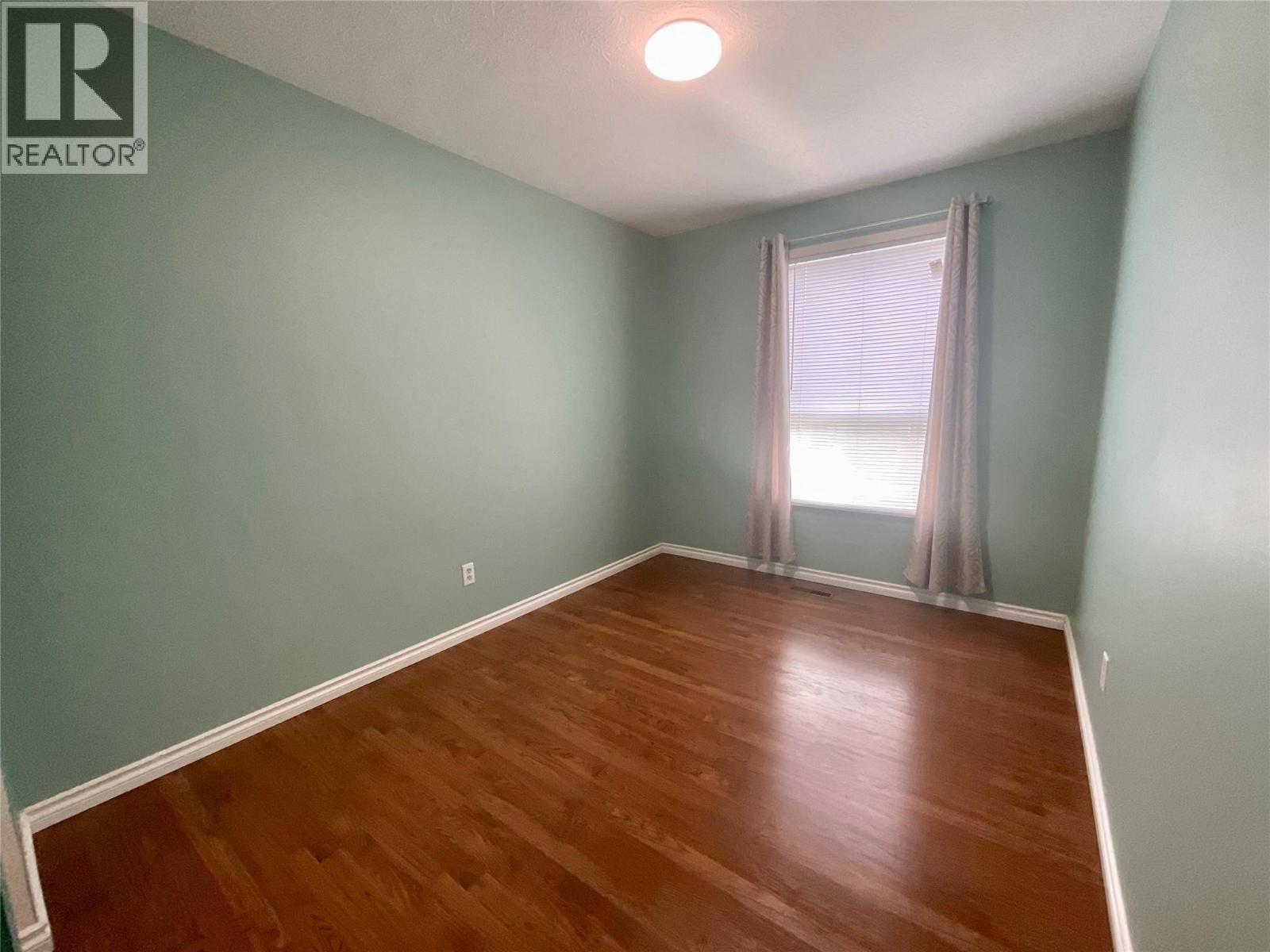 60 Valleyview Place, Tumbler Ridge