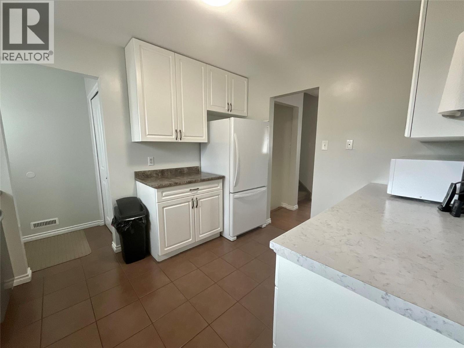60 Valleyview Place, Tumbler Ridge