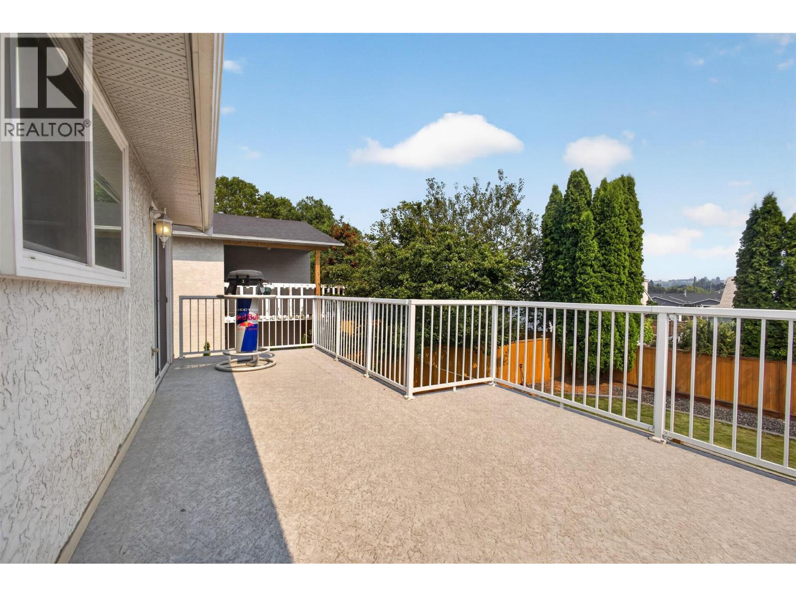 2618 Applegreen Court, West Kelowna