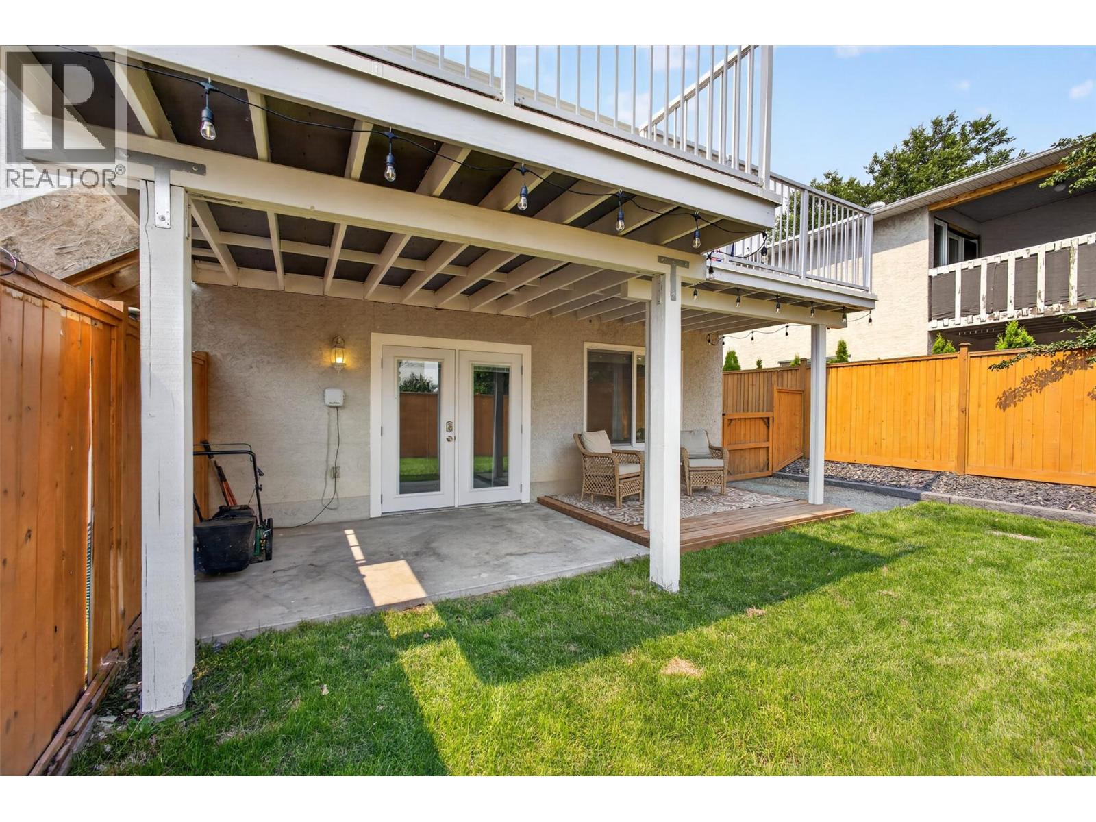 2618 Applegreen Court, West Kelowna