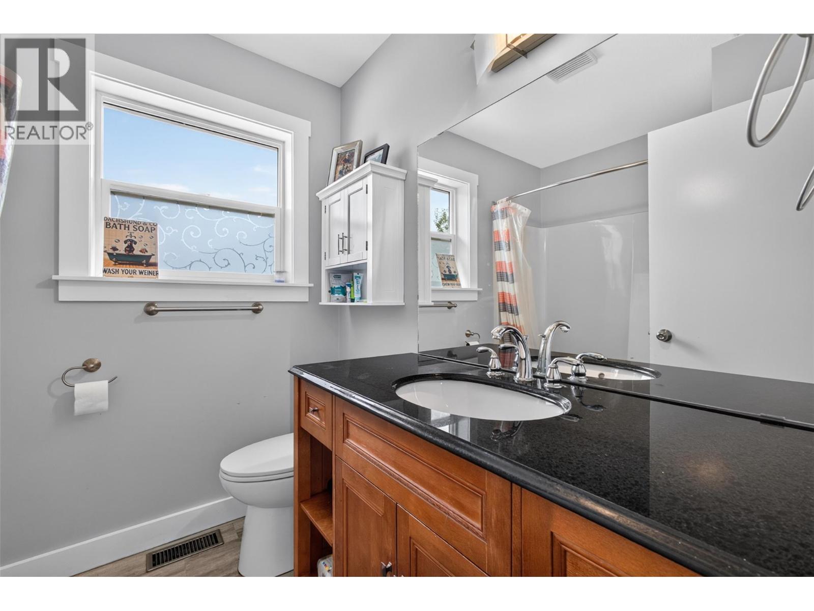 2618 Applegreen Court, West Kelowna