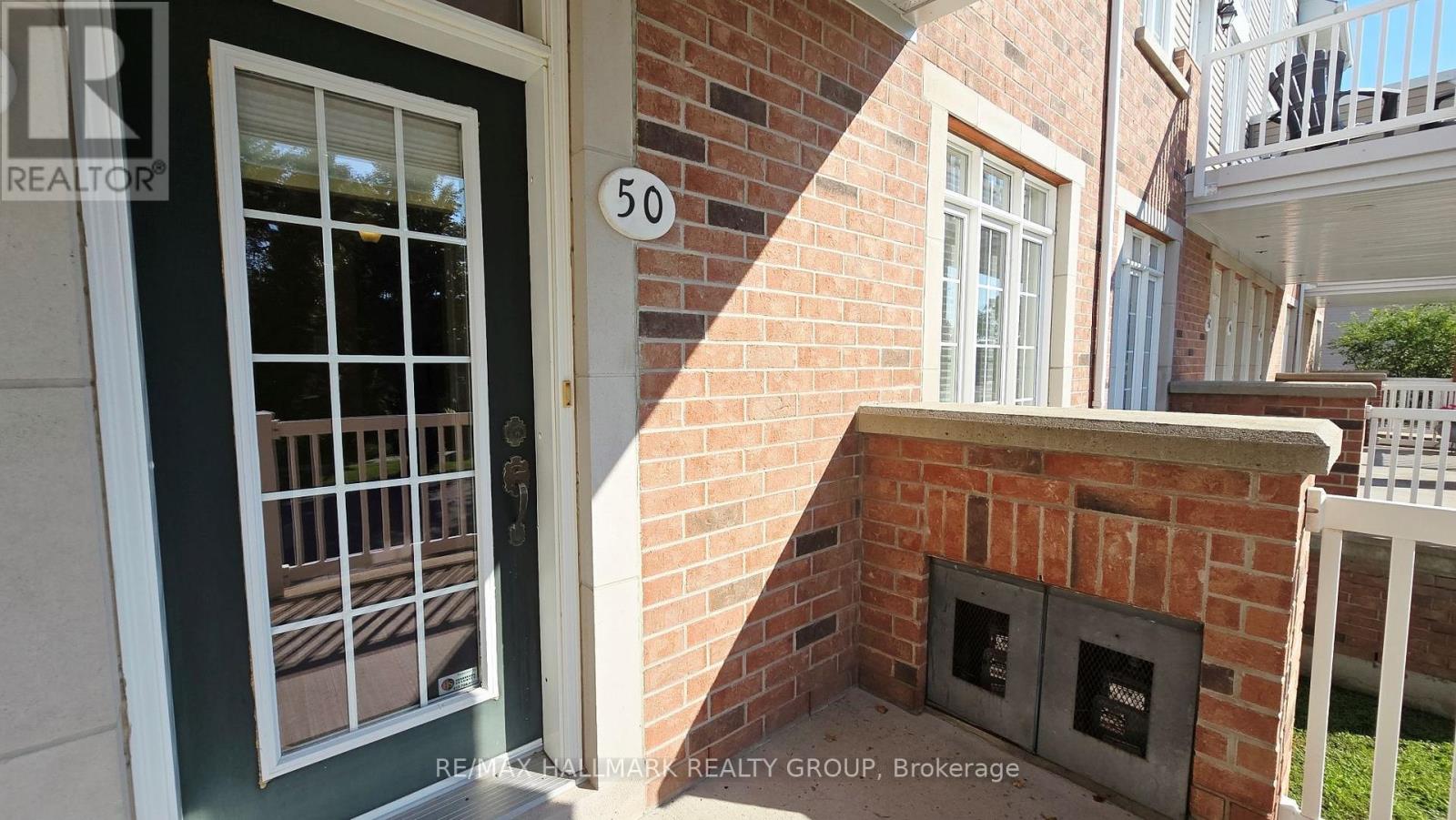 Covered front porch entrance