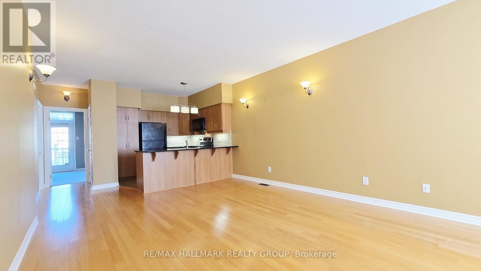 2 Bed, 2 Bath House for Sale in Ottawa – 50 EDENVALE DRIVE, Ottawa – MLS# X13669138 - Image 8