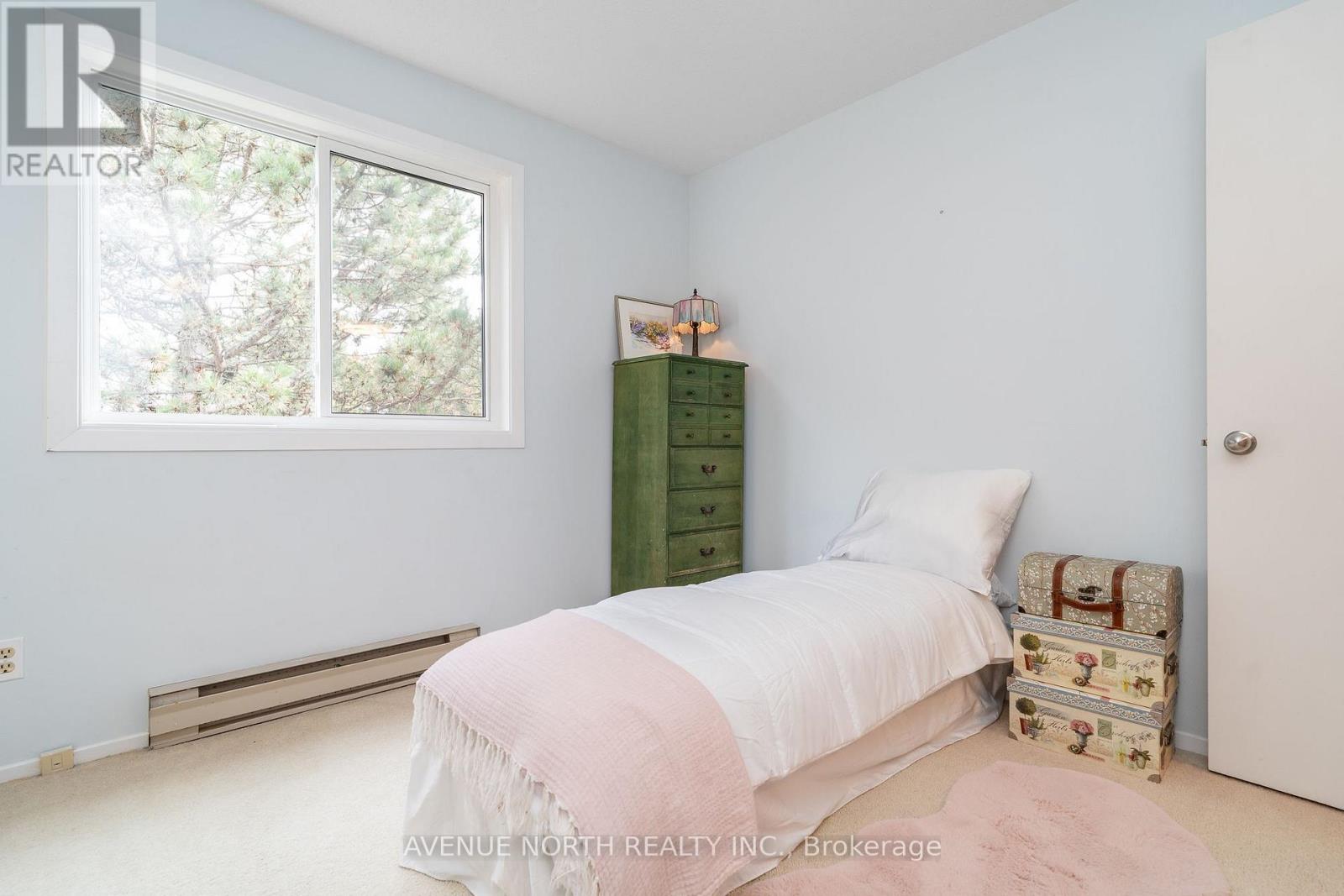 2 Bed, 1 Bath Apartment for Sale in Ottawa – 302 – 318 LORRY GREENBERG DRIVE, Ottawa – MLS# X13669162 - Image 27