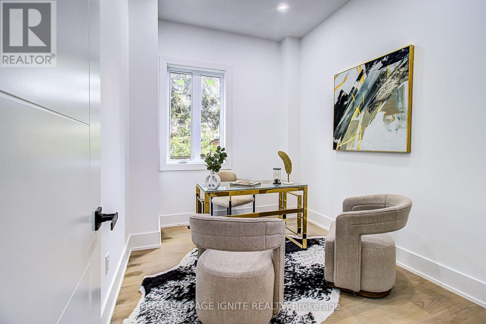 6 MCCOWAN ROAD - 16