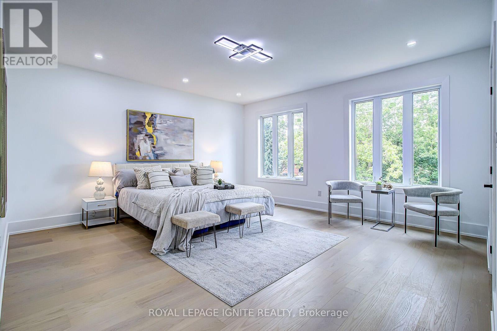 6 MCCOWAN ROAD - 21