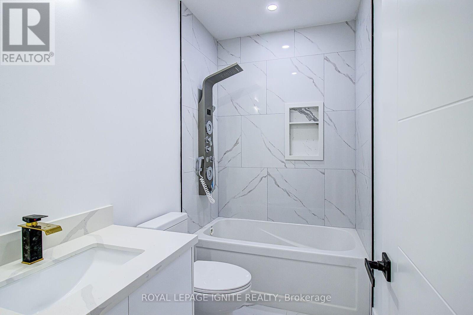 6 MCCOWAN ROAD - Image 44