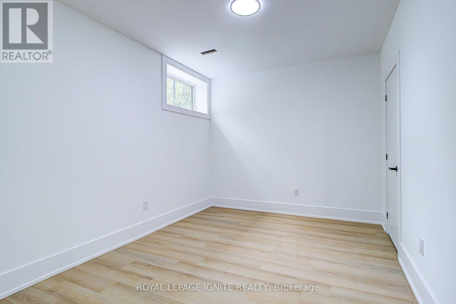 6 MCCOWAN ROAD - 46