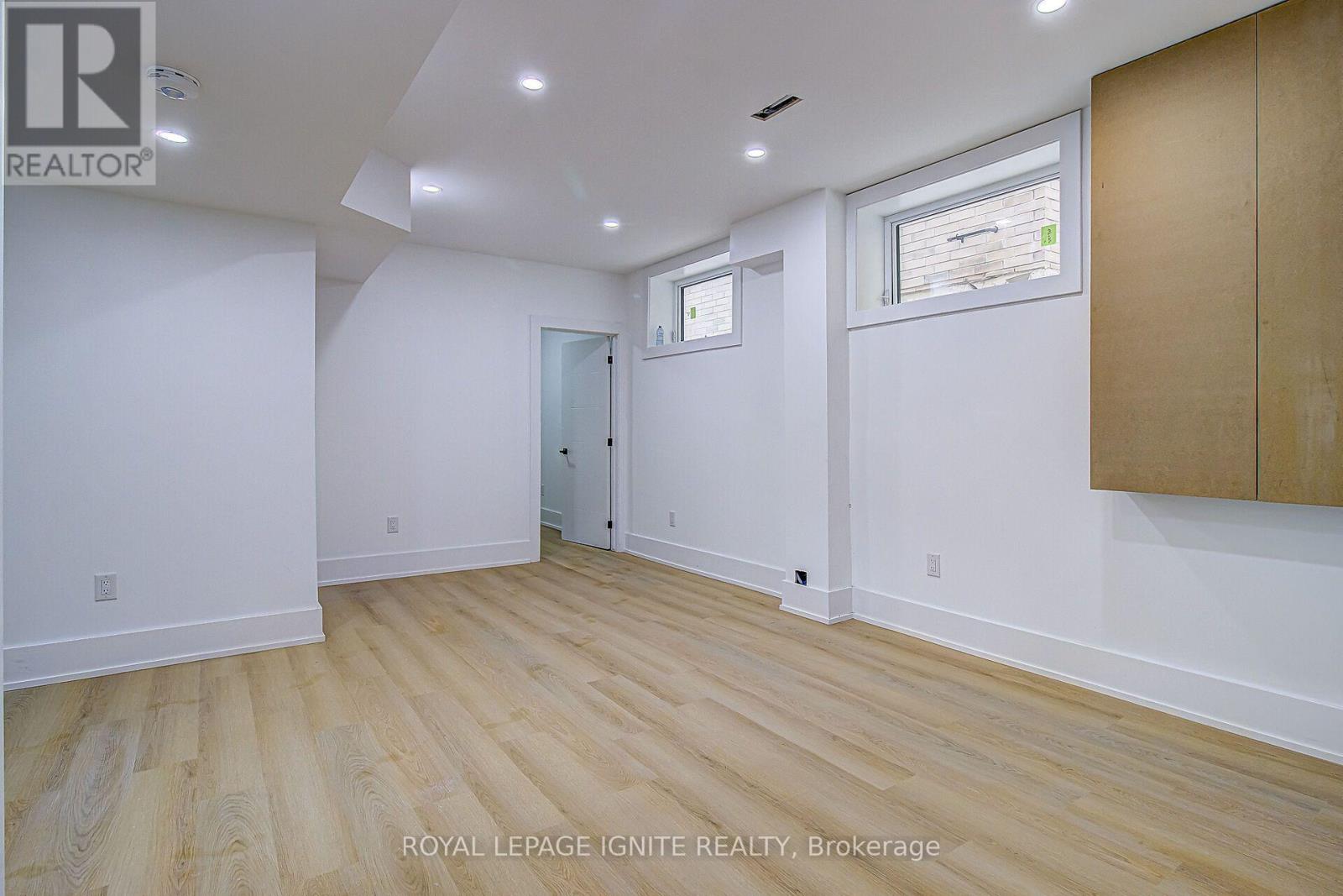 6 MCCOWAN ROAD - Image 49