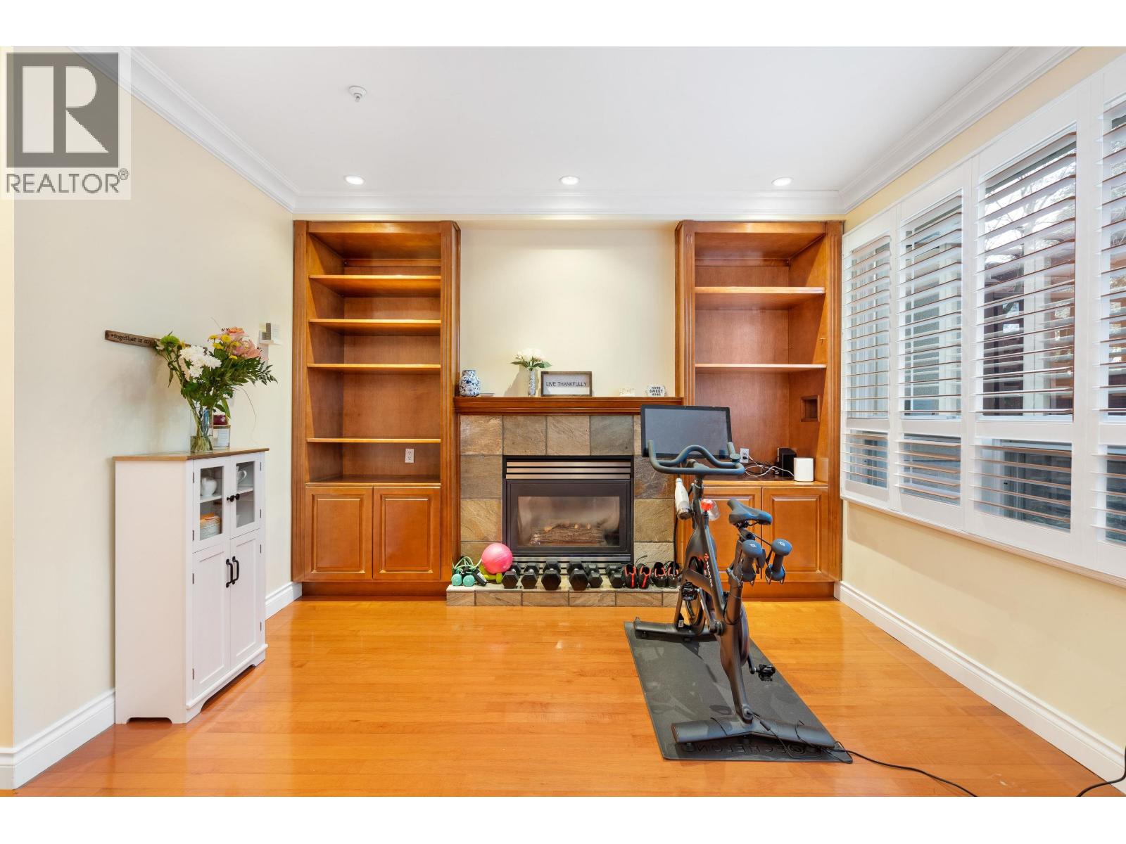 2189 ARGYLE AVENUE, West Vancouver