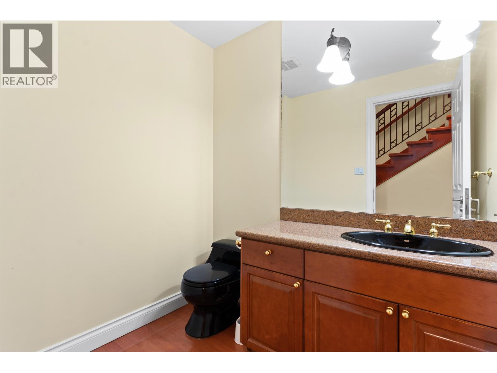 2189 ARGYLE AVENUE, West Vancouver