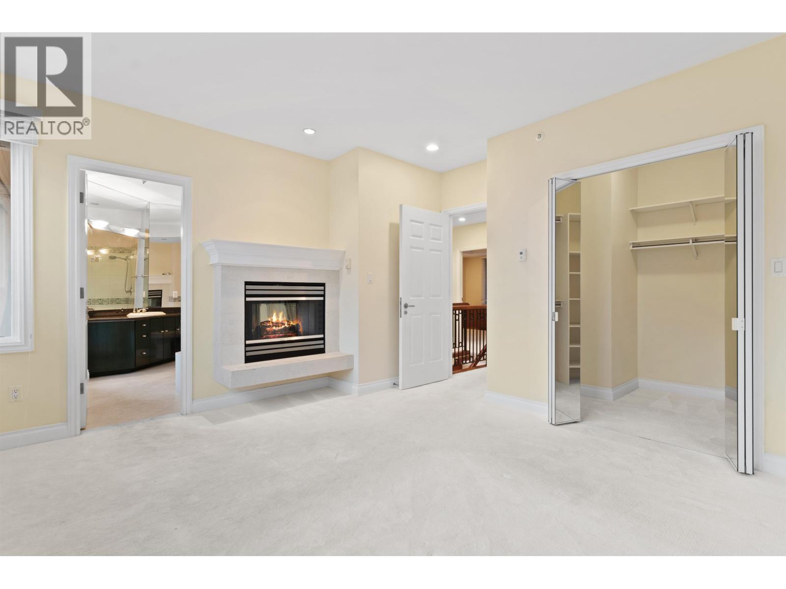 2189 ARGYLE AVENUE, West Vancouver