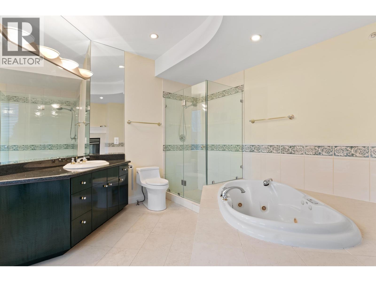 2189 ARGYLE AVENUE, West Vancouver
